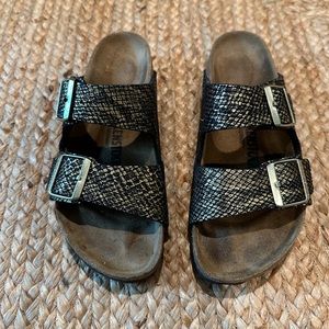 Black and gold metallic patterned Birkenstock Arizona sandals - size 38